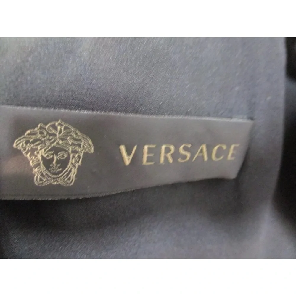 ⭐️ VERSACE— Stunning Sequined Dress, Blue/ Green/Silvery floral. GORGEOUS ! ⭐️ - Picture 11 of 17